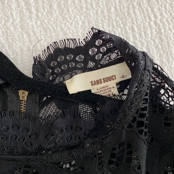 Black Lace Dress - Picture 5 of 5